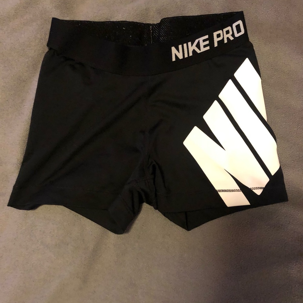 Nike pro combat shorts